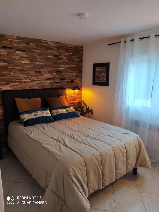 Appartement Giovanna Ceyreste Екстер'єр фото