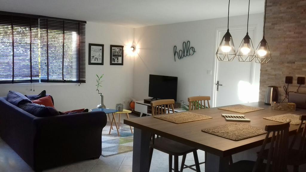 Appartement Giovanna Ceyreste Екстер'єр фото