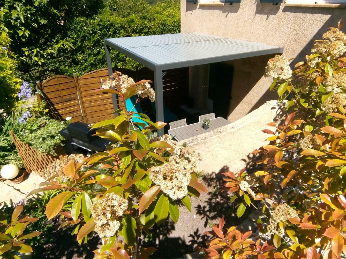 Appartement Giovanna Ceyreste Екстер'єр фото